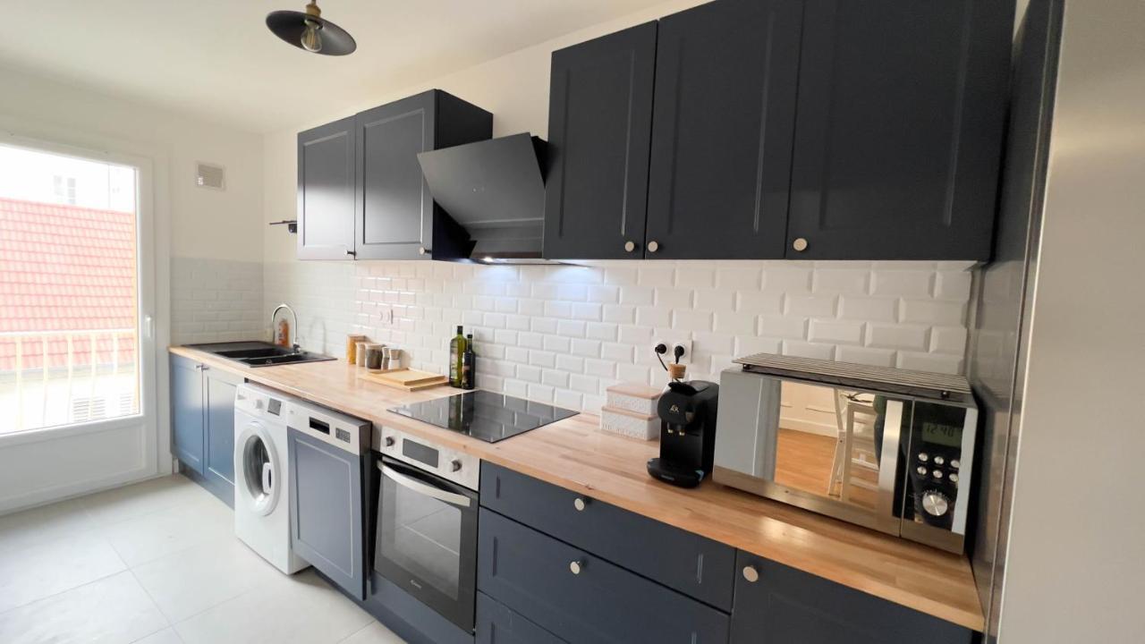 Appartement 4 Etoiles En Centre Ville De Vichy - Le Basile Buitenkant foto